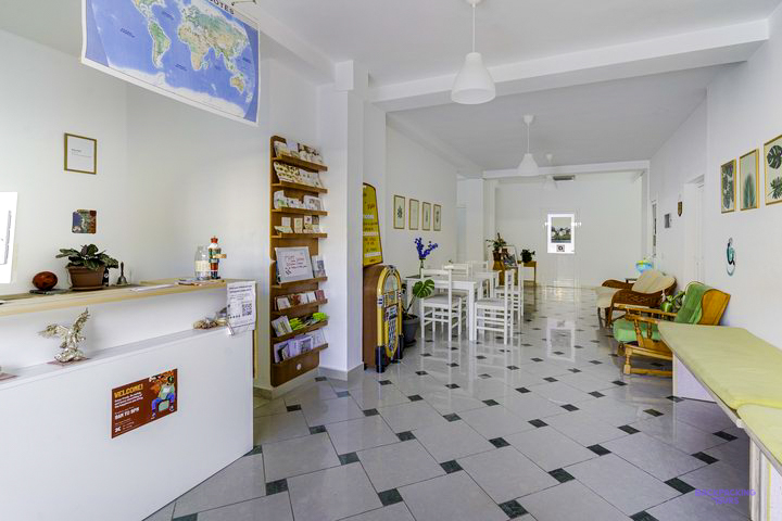 The reception and common room of the hostel in Sarandë